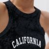 Жіноча майка-борцівка з принтом California West Coast чорна з вареним ефектом