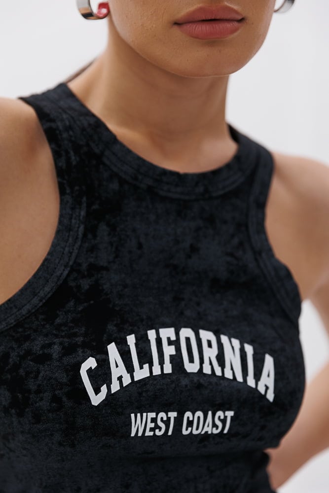 Жіноча майка-борцівка з принтом California West Coast чорна з вареним ефектом