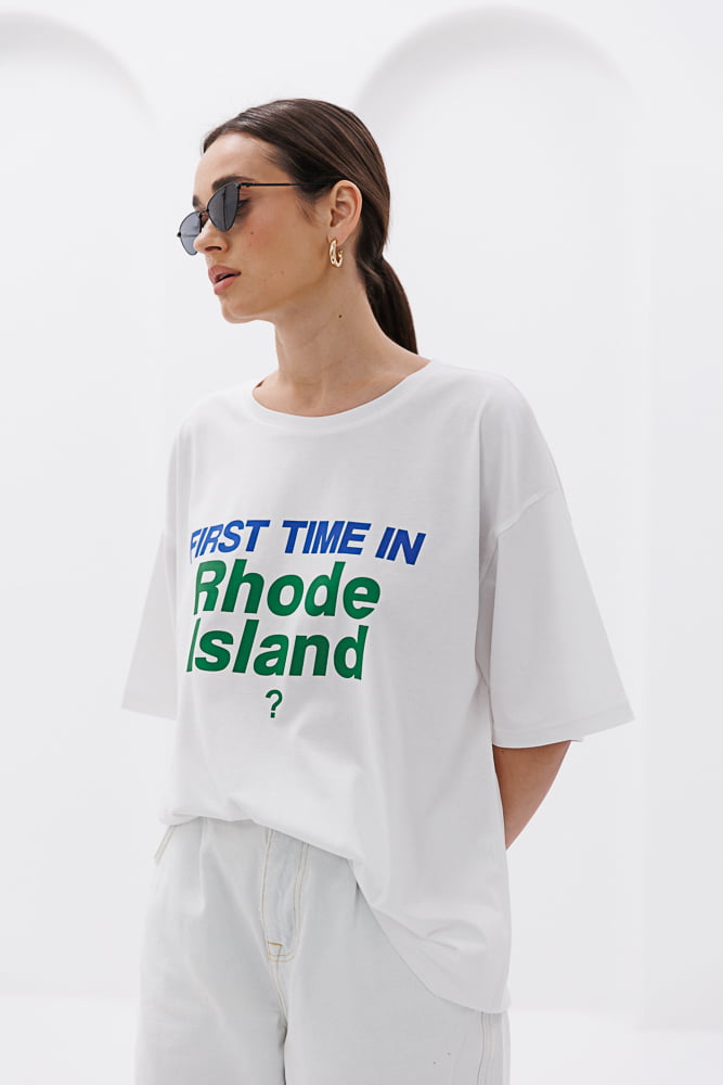 Women's milk oversized t-shirt with the print "First time in Rhode Island?"