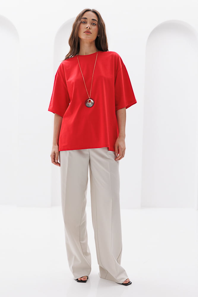 Women's oversize T-shirt in red color