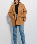 Short women's coat in caramel color