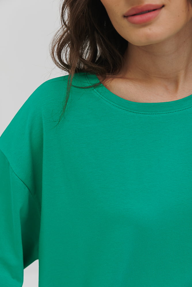 Women's oversize T-shirt in green color