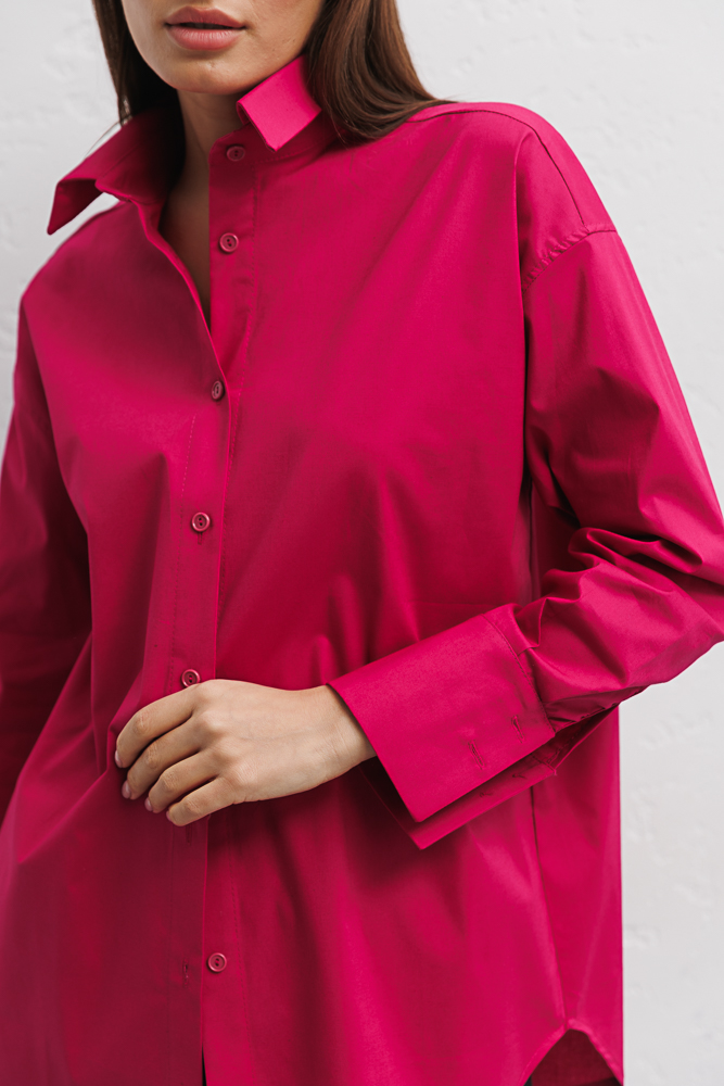 Women's oversize fuchsia shirt with a yoke on the back