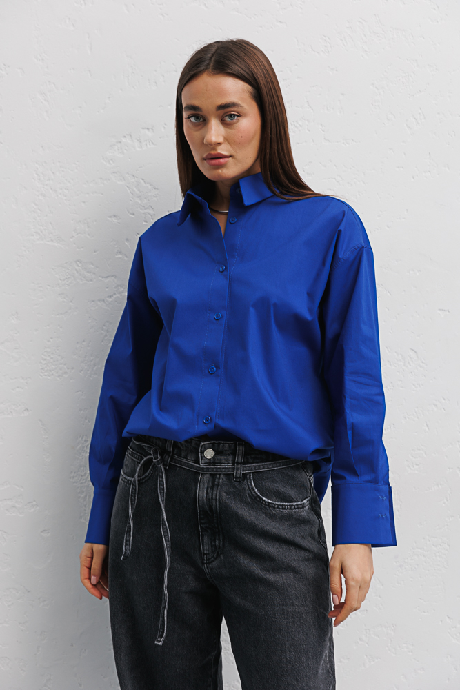 Жіноча сорочка oversize електрик з кокеткою на спині