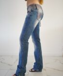 Jeans with rhinestones at the waist