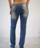 Jeans with rhinestones at the waist