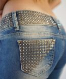 Jeans with rhinestones at the waist