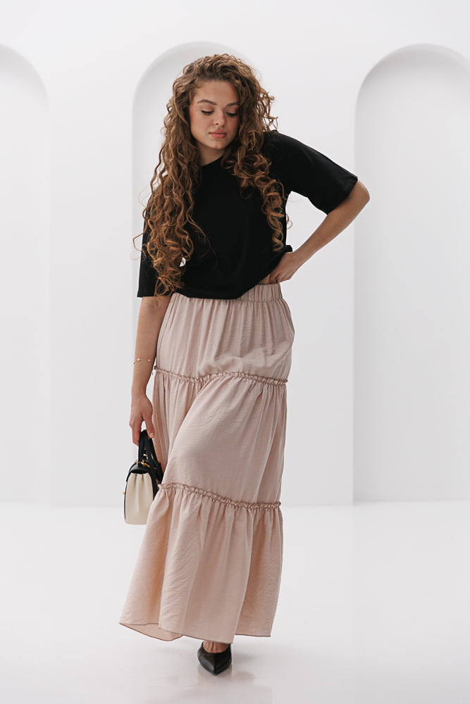 Summer tiered maxi skirt in light beige