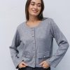 Короткий трикотажний кардиган на ґудзиках сірий