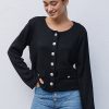 Короткий трикотажний кардиган на ґудзиках чорний