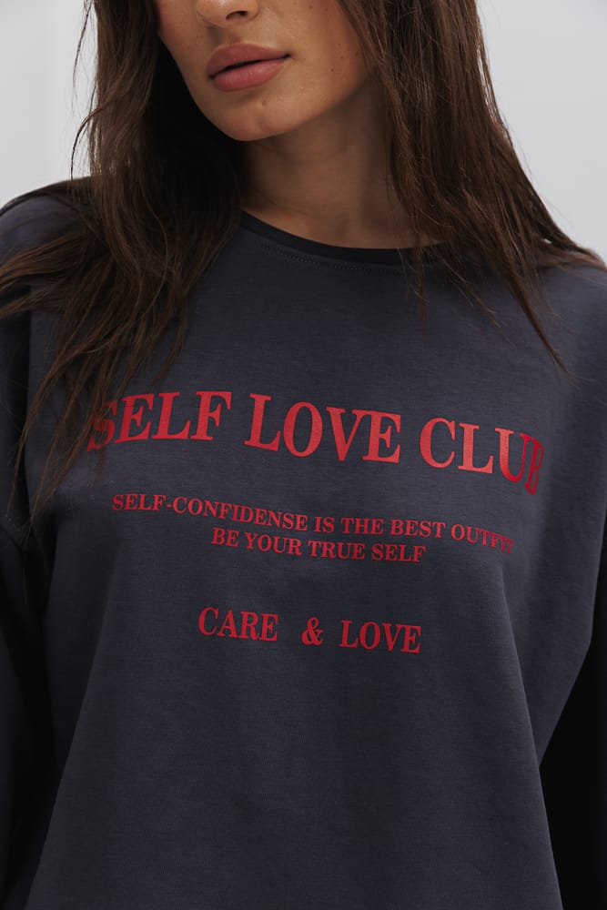 Women's gray sweatshirt with the print "Self Love Club."