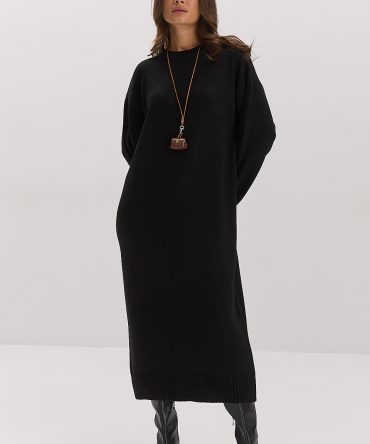 В`язана довга сукня oversize чорного кольору