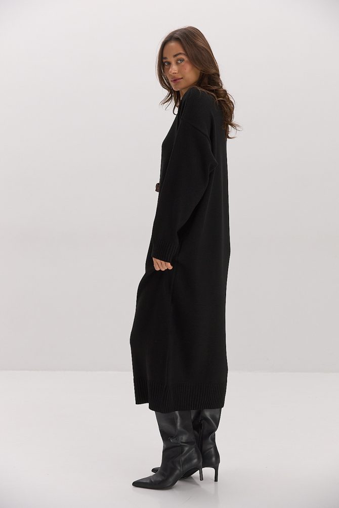 В`язана довга сукня oversize чорного кольору