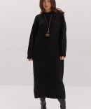 В`язана довга сукня oversize чорного кольору