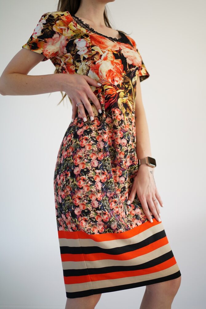 Dress with flowers red