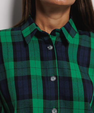 Women’s oversized checkered shirt in green