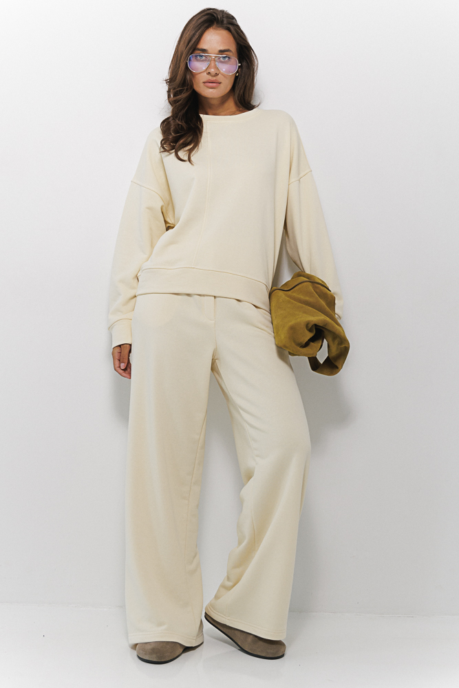 Women's sweatpants straight cream