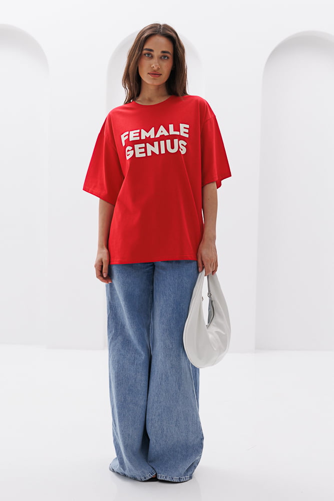 Women's oversized T-shirt with the inscription Female genius red