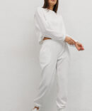 Women's suit with cropped sweatshirt and milky joggers