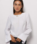 Cropped women's blouse with long sleeves white