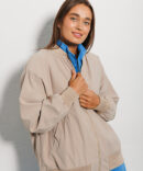 Women's windbreaker in light beige