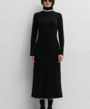 Long dress made of textured jersey black