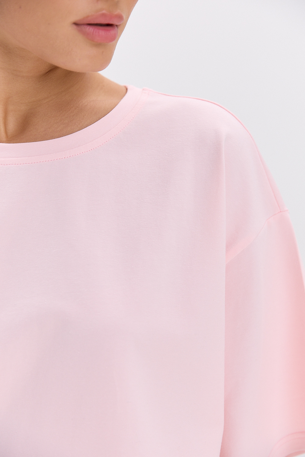 Жіноча oversize футболка рожевого кольору