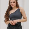 Кроп-топ на одне плече графітовий