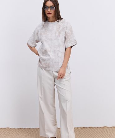 Жіноча футболка oversize бежева з ефектом Tie-Dye і розрізами з боків