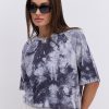 Жіноча футболка oversize графітова з ефектом Tie-Dye і розрізами з боків