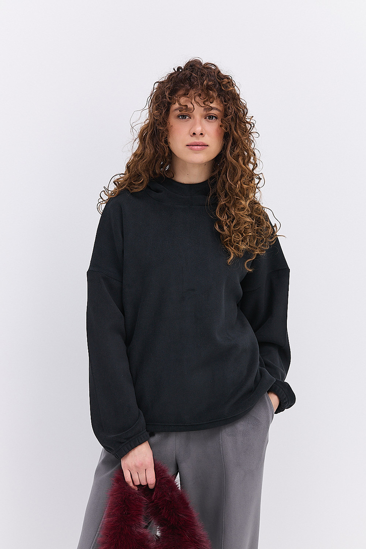 Жіноче флісове худі чорного кольору