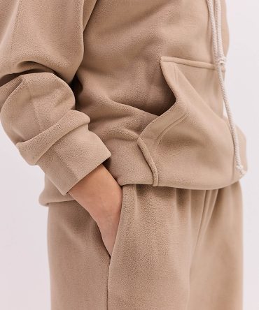 Жіночий флісовий костюм у спортивному стилі темно-бежевий