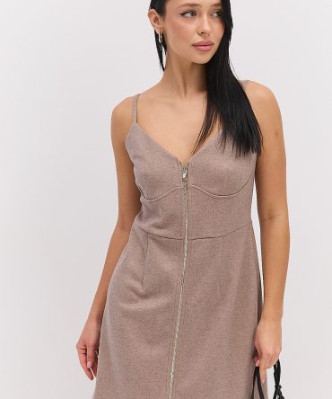 Жіночий теплий сарафан на блискавці темно-бежевий