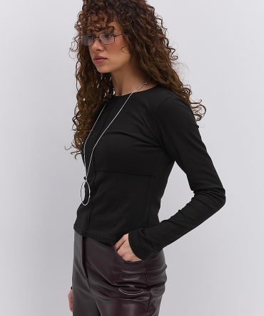 Жіночий флісовий лонгслів чорний зі швами навиворіт