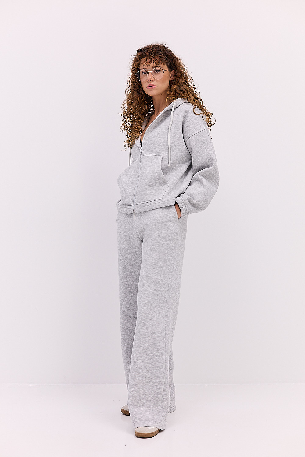 Жіночий спортивний костюм утеплений з зіп-худі сірий меланж