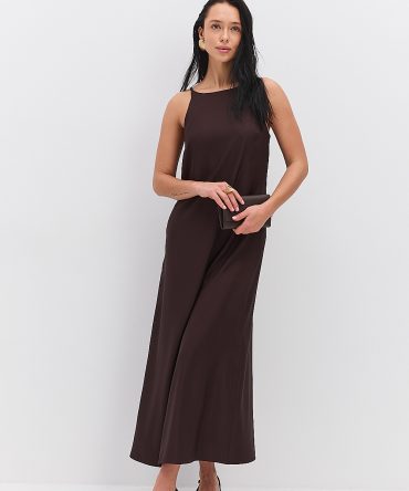 Довга вечірня сукня в білизняному стилі шоколадна