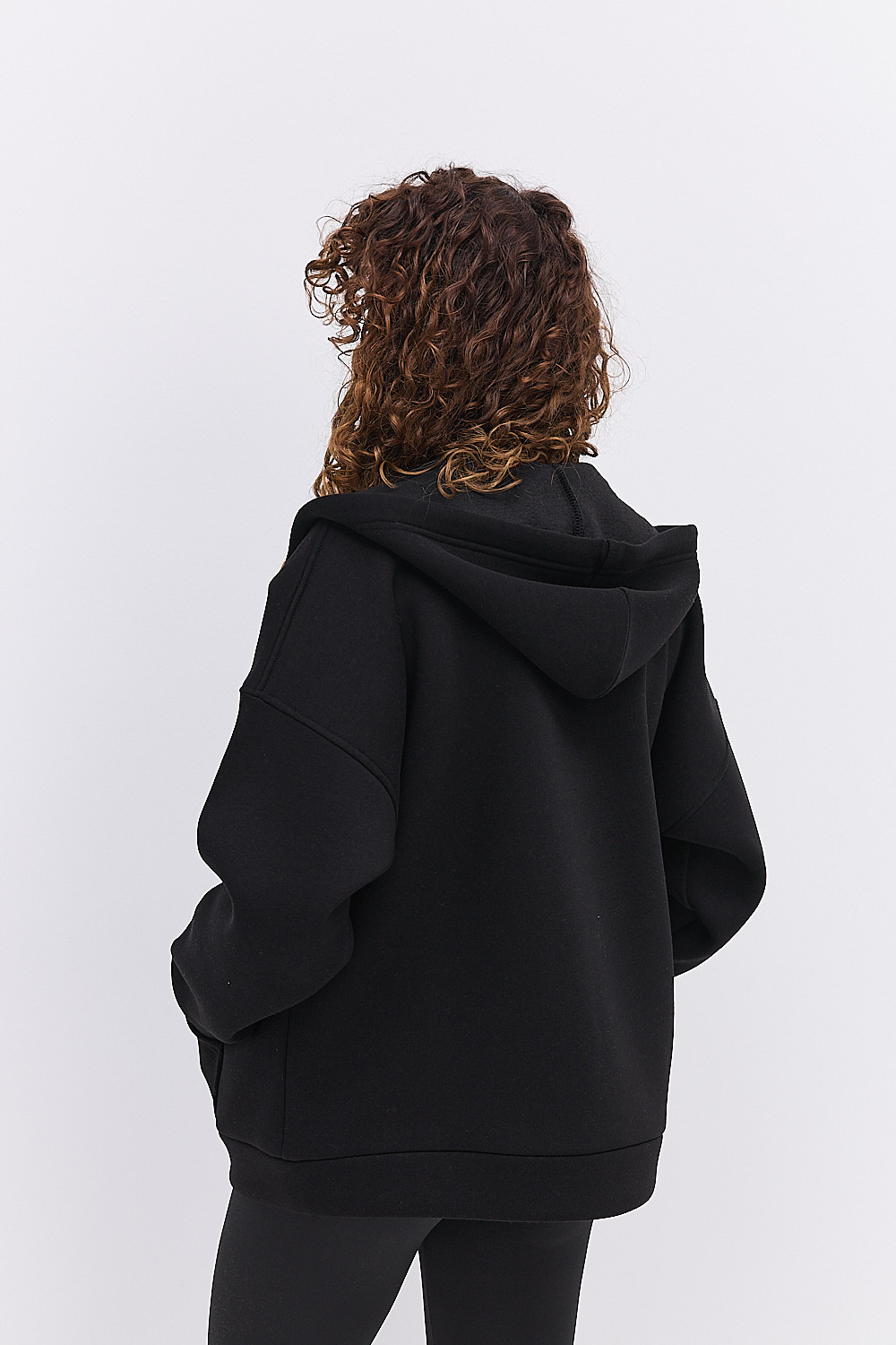 Жіночий утеплений світшот з капюшоном і блискавкою чорний