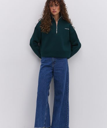 Жіночий утеплений з світшот з коміром на блискавці темно-зелений з принтом Do not overthink