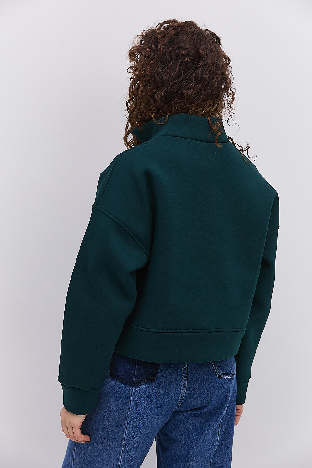 Жіночий утеплений з світшот з коміром на блискавці темно-зелений з принтом Do not overthink