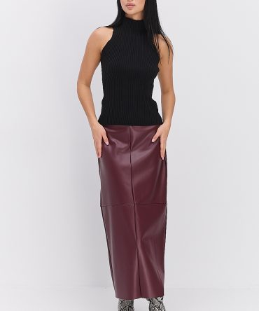 Жіночий в`язаний топ без рукавів чорний