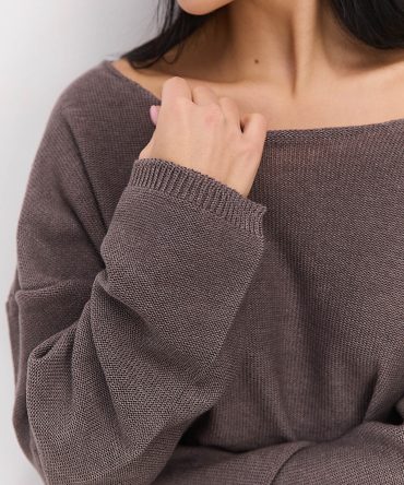 Жіночий в`язаний джемпер oversize світло-коричневий