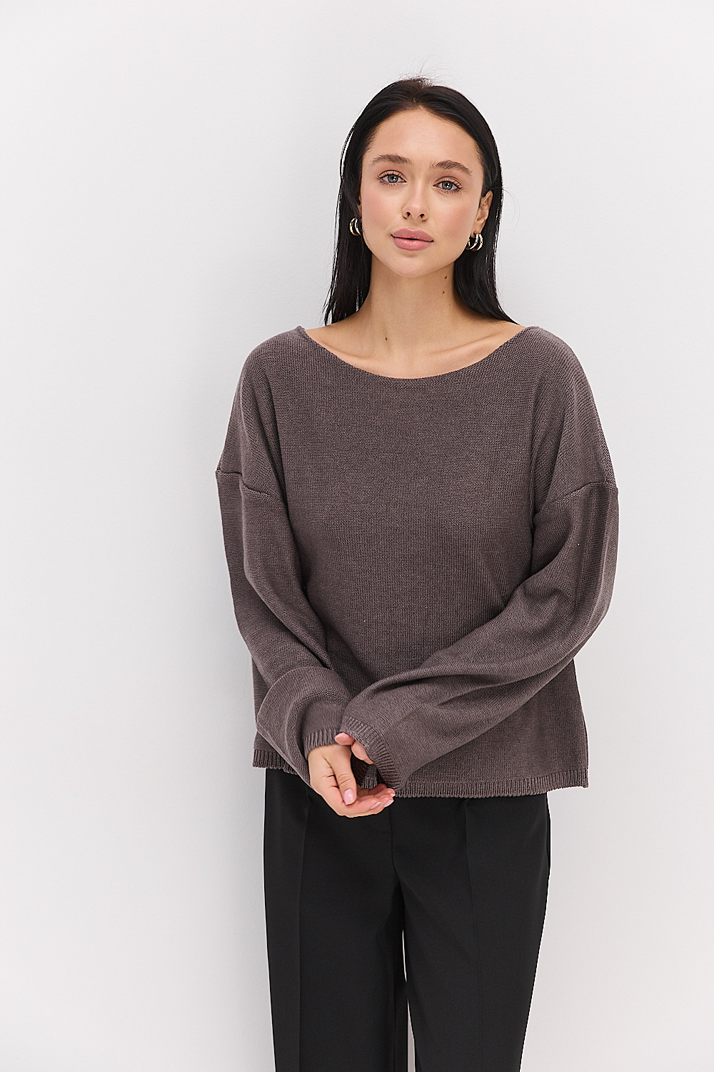 Жіночий в`язаний джемпер oversize світло-коричневий