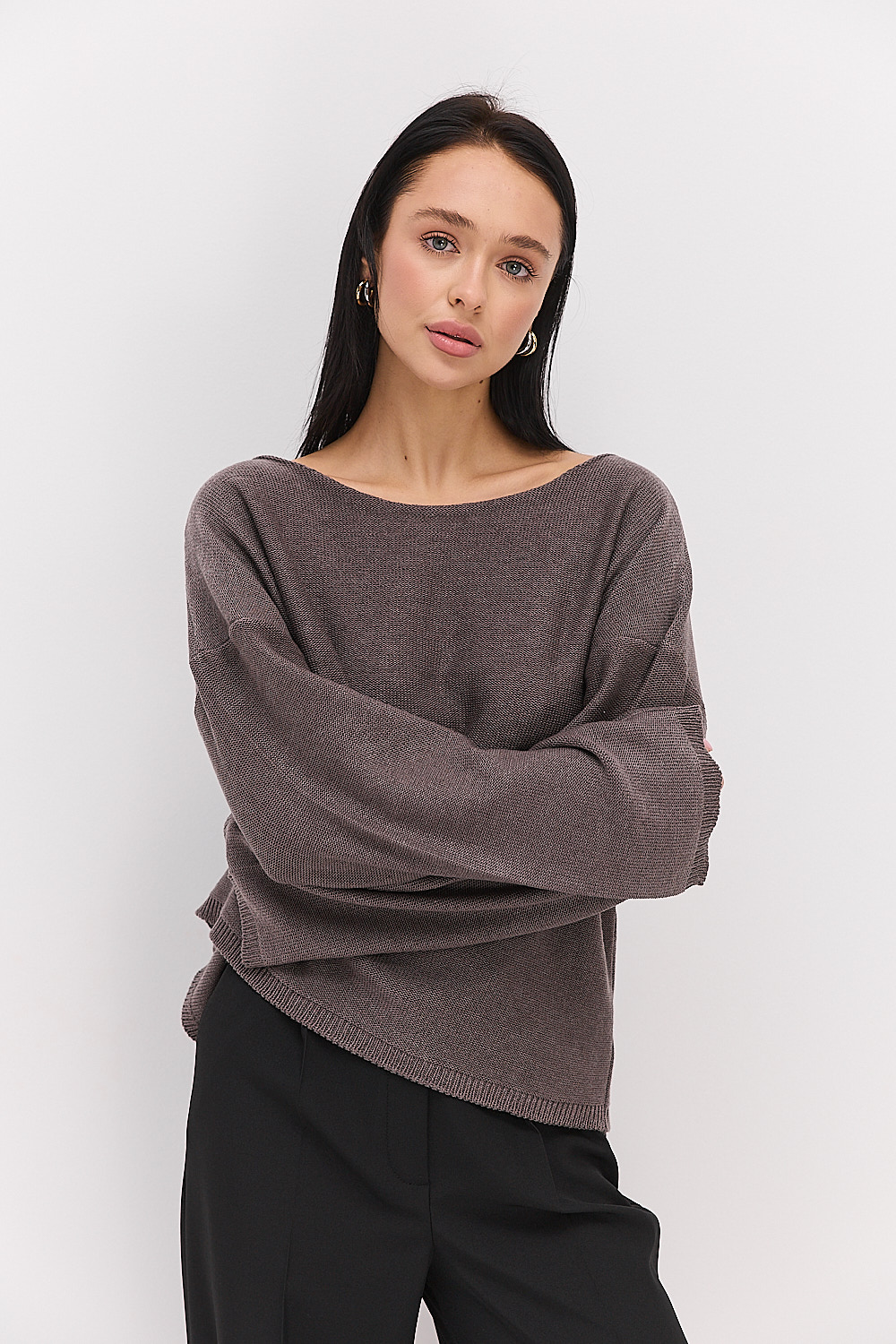 Жіночий в`язаний джемпер oversize світло-коричневий