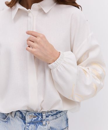 Жіноча сорочка-вишиванка молочна з золотистими колосками гладдю