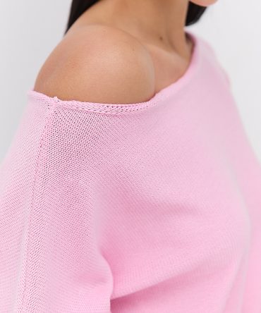 Жіночий в`язаний джемпер oversize світло-рожевий