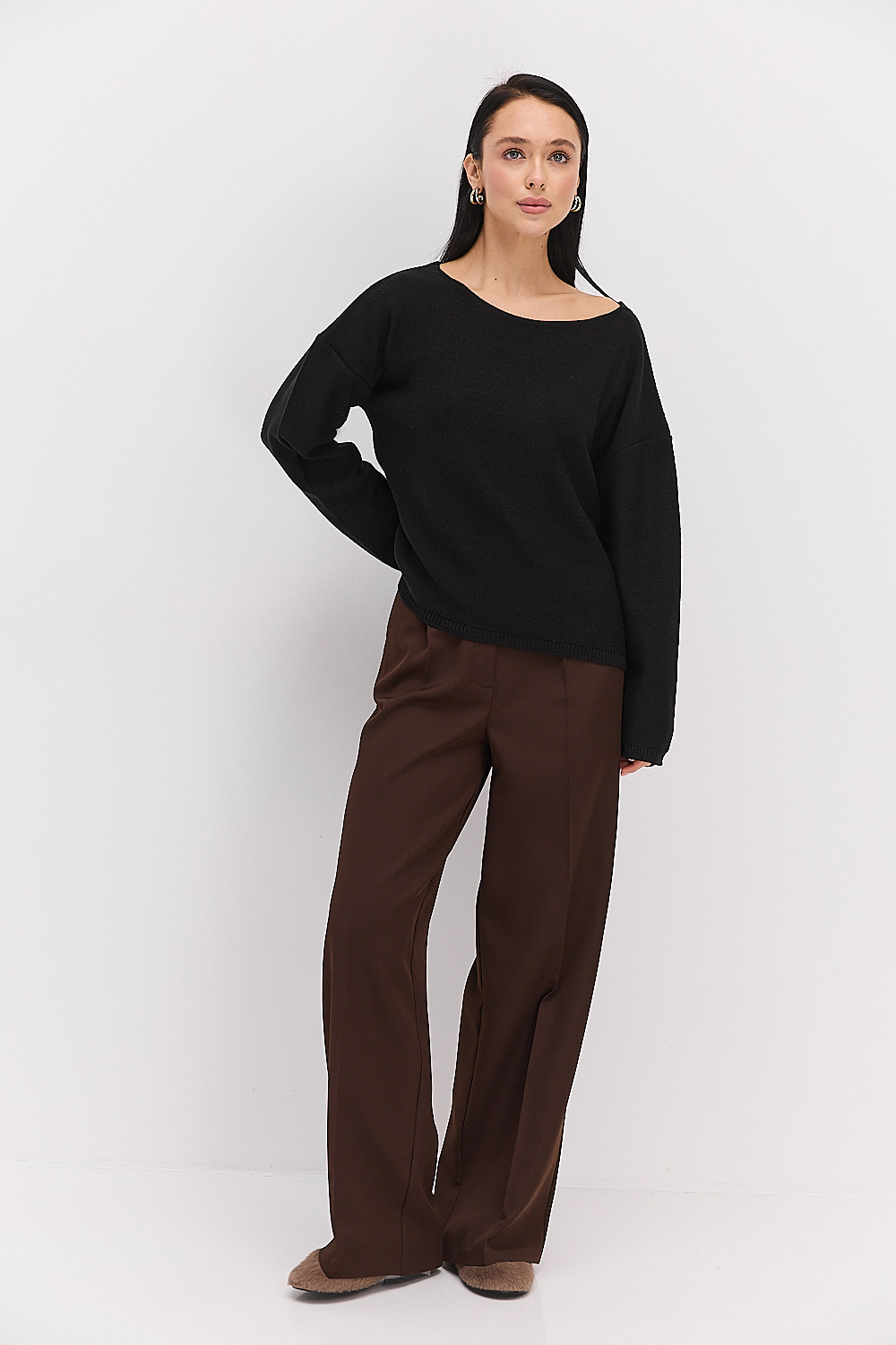 Жіночий в`язаний джемпер oversize чорний