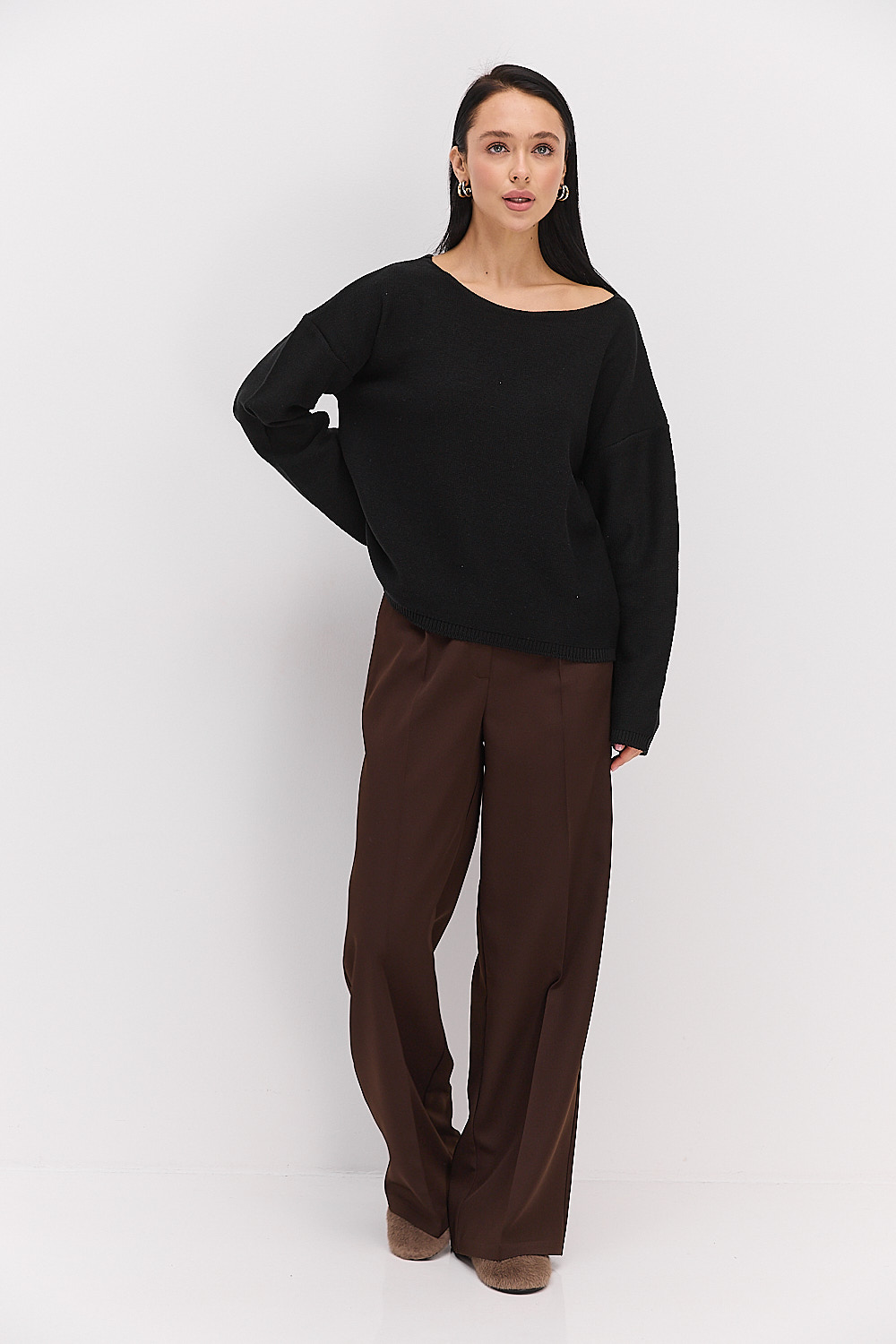 Жіночий в`язаний джемпер oversize чорний