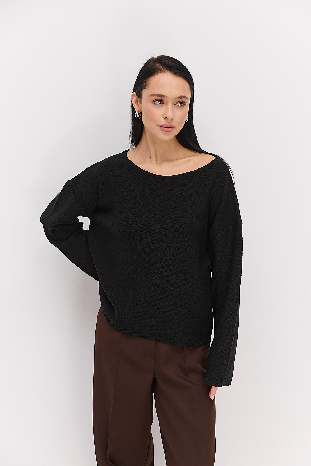 Жіночий в`язаний джемпер oversize чорний