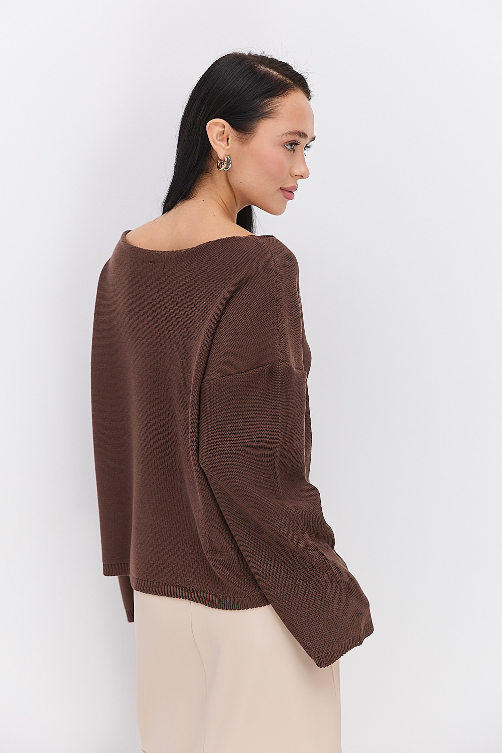 Жіночий в`язаний джемпер oversize шоколадний