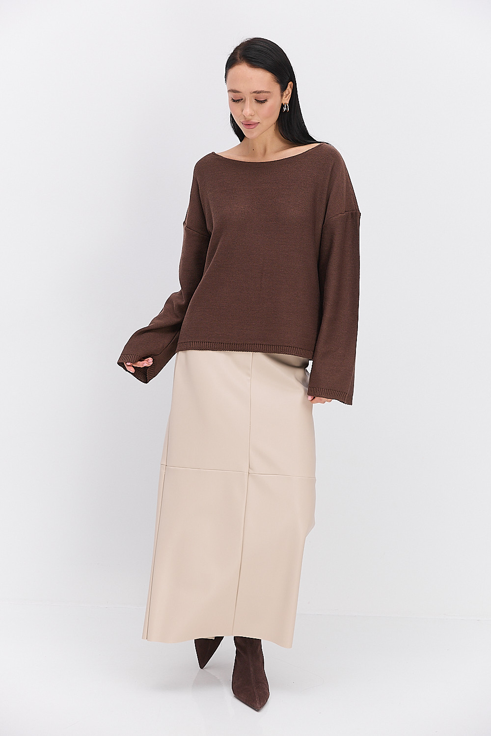 Жіночий в`язаний джемпер oversize шоколадний